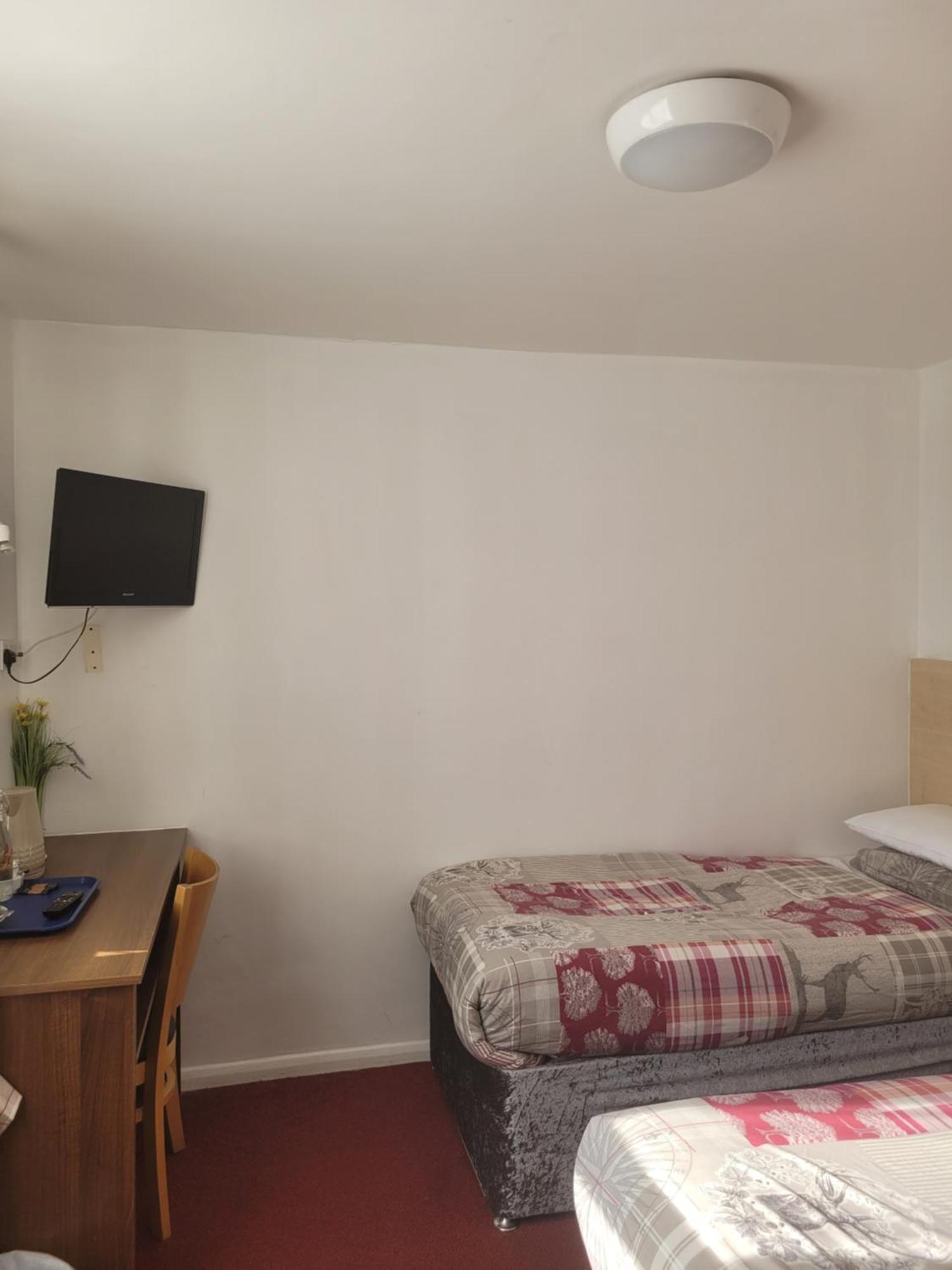 The Gatwick White House Hotel Horley Exteriér fotografie